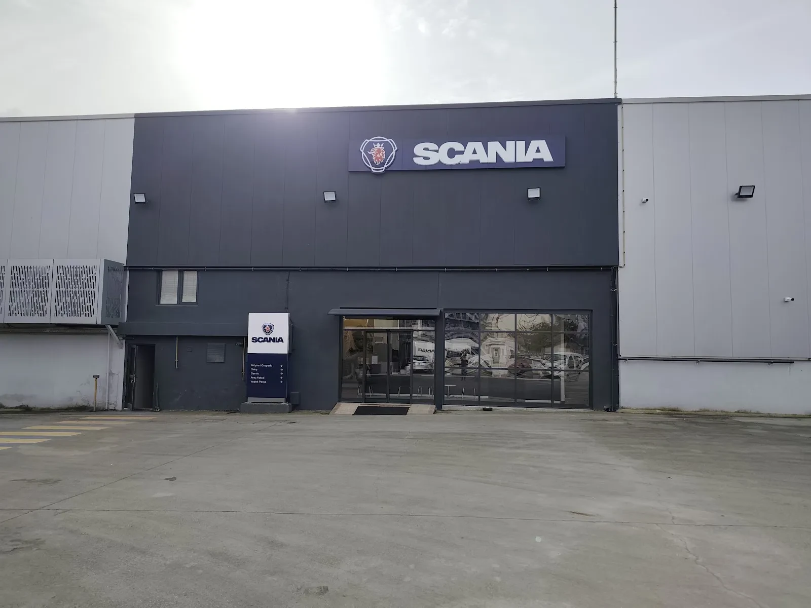 Mertrucks Scania