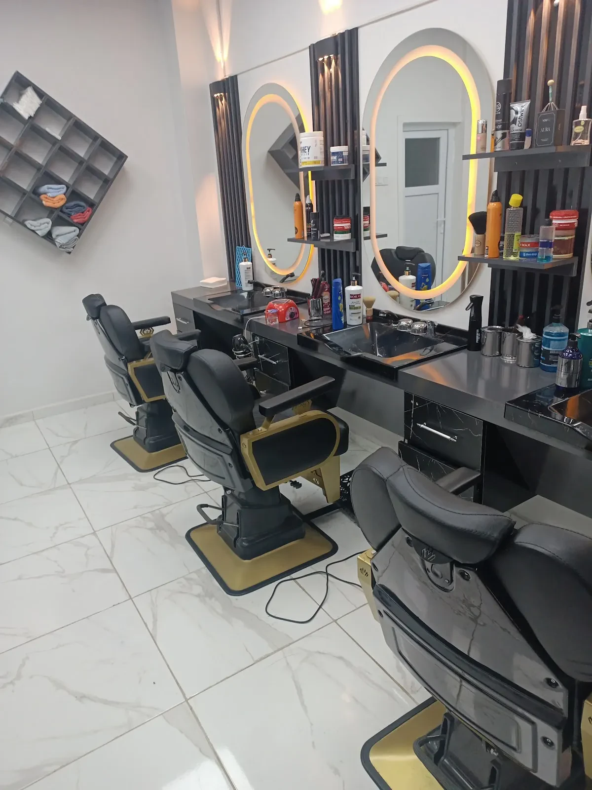 Caner Çetin Hair Design fotoğraf 1