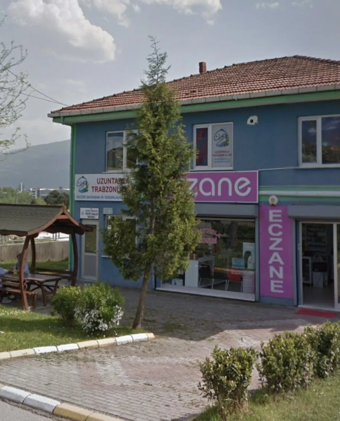 Uzuntarla Eczanesi fotoğraf 1