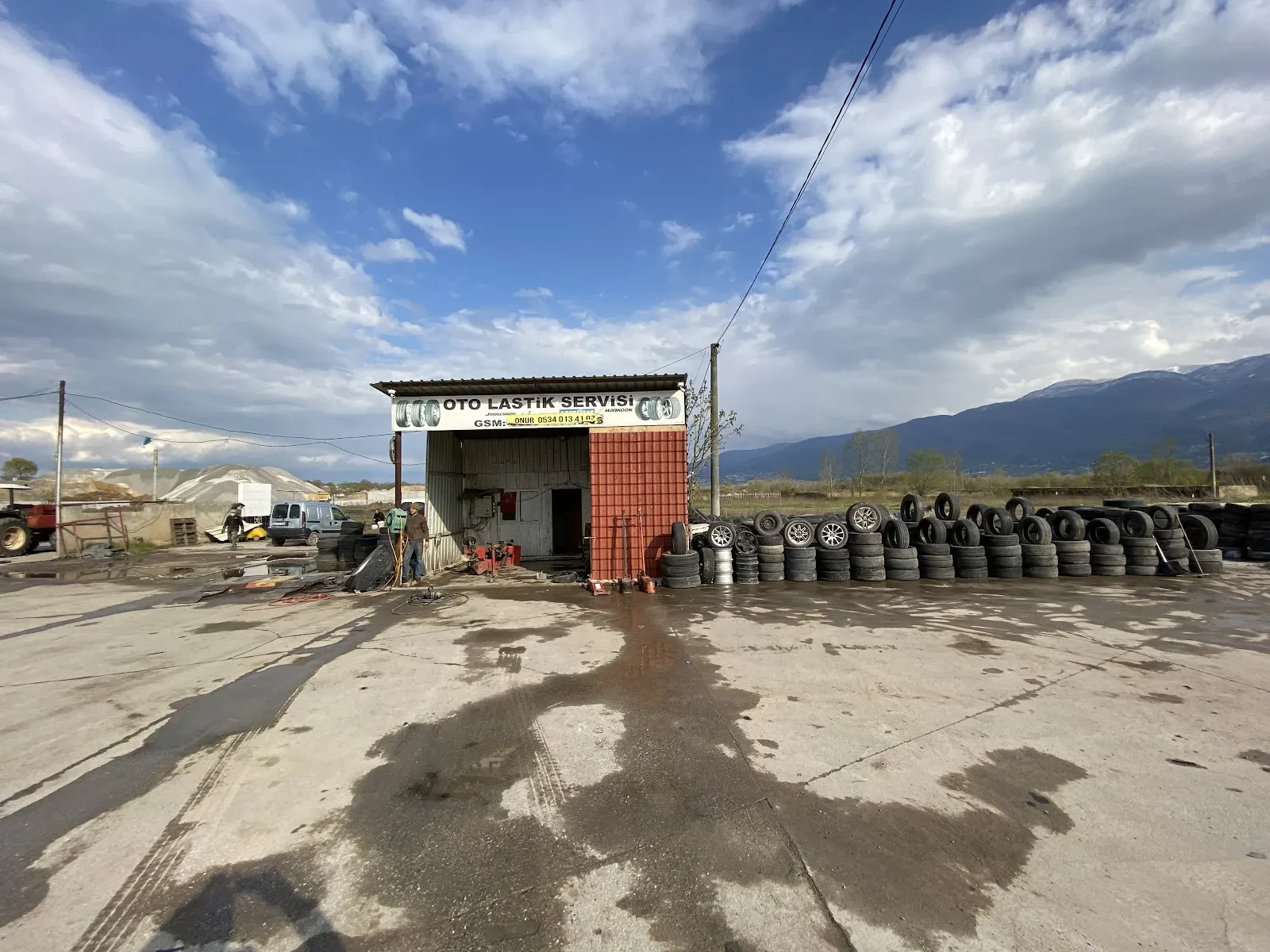 Onur Oto Lastik fotoğraf 1