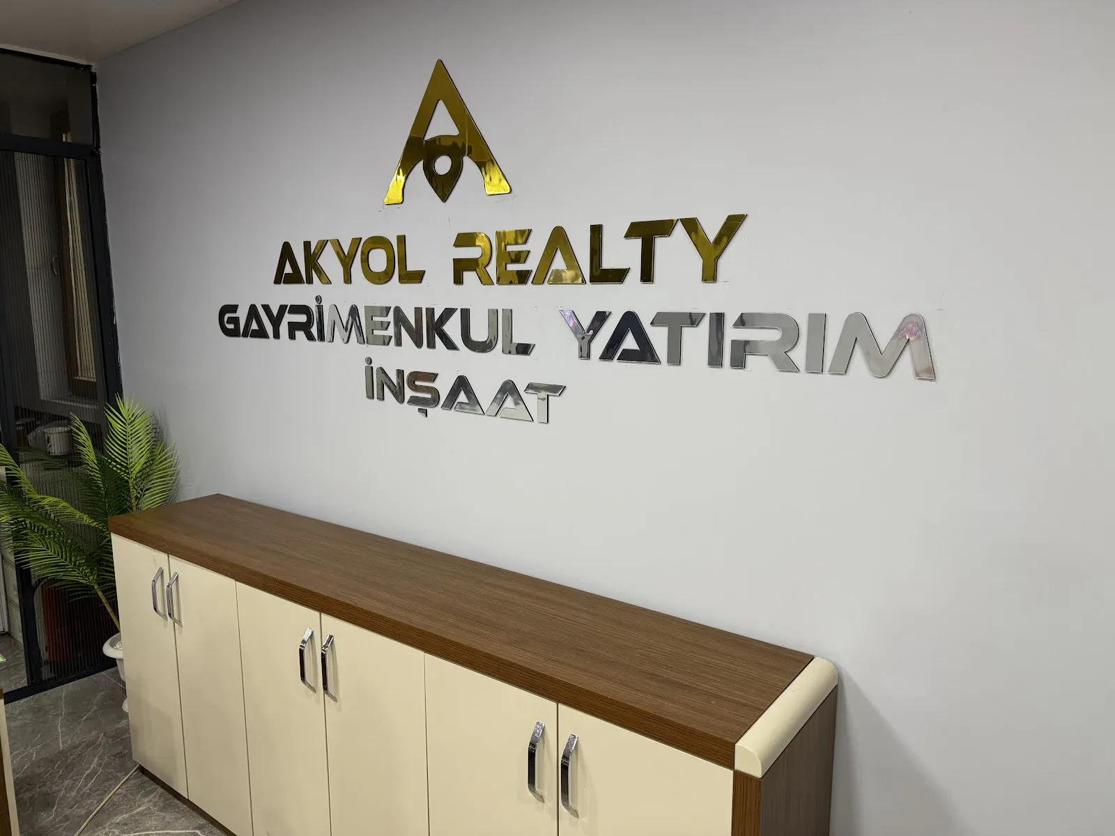 AKYOL REALTY GAYRIMENKUL İNŞAAT fotoğraf 1