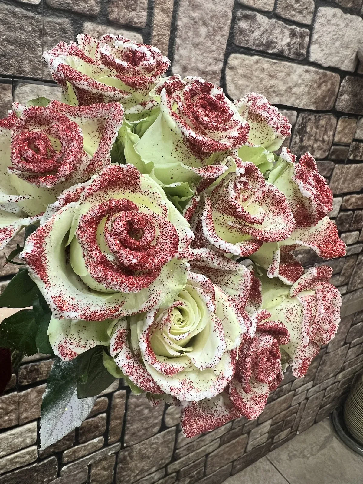 Müjde Çiçek & Çikolata fotoğraf 1
