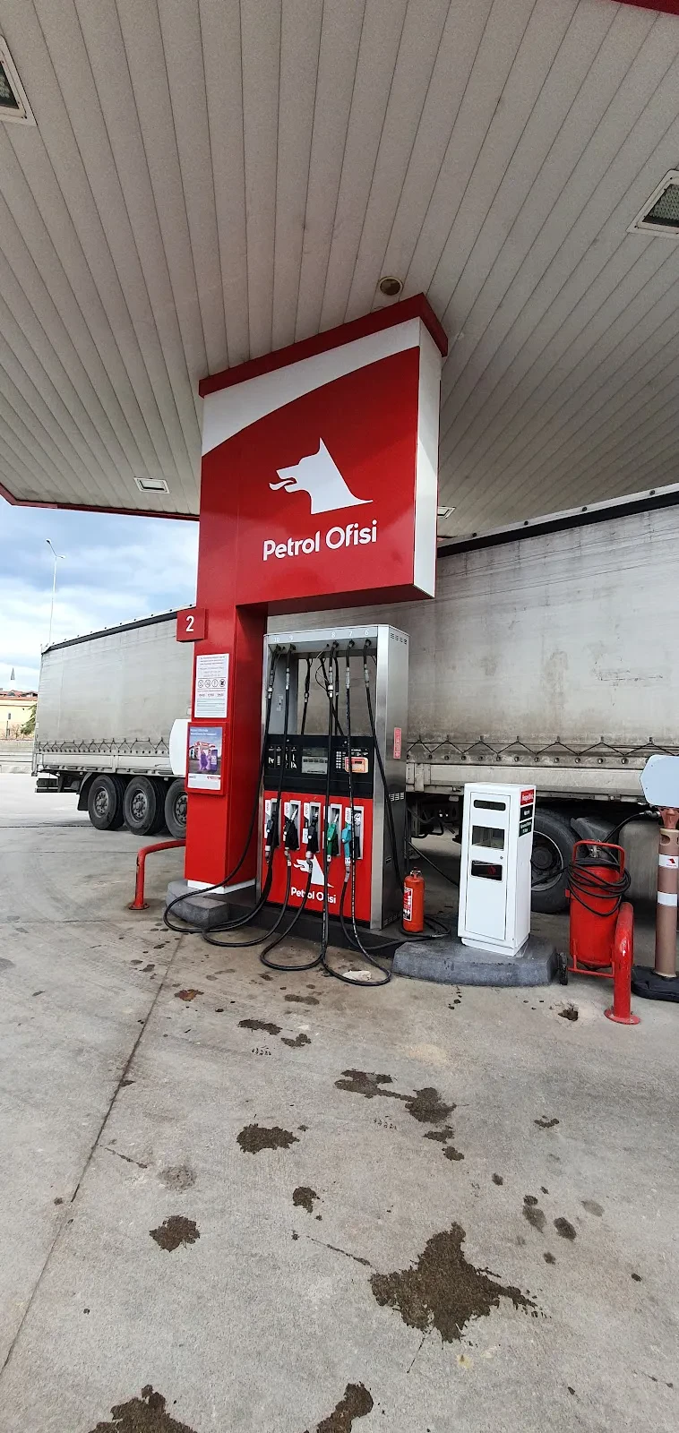 Petrol Ofisi fotoğraf 1