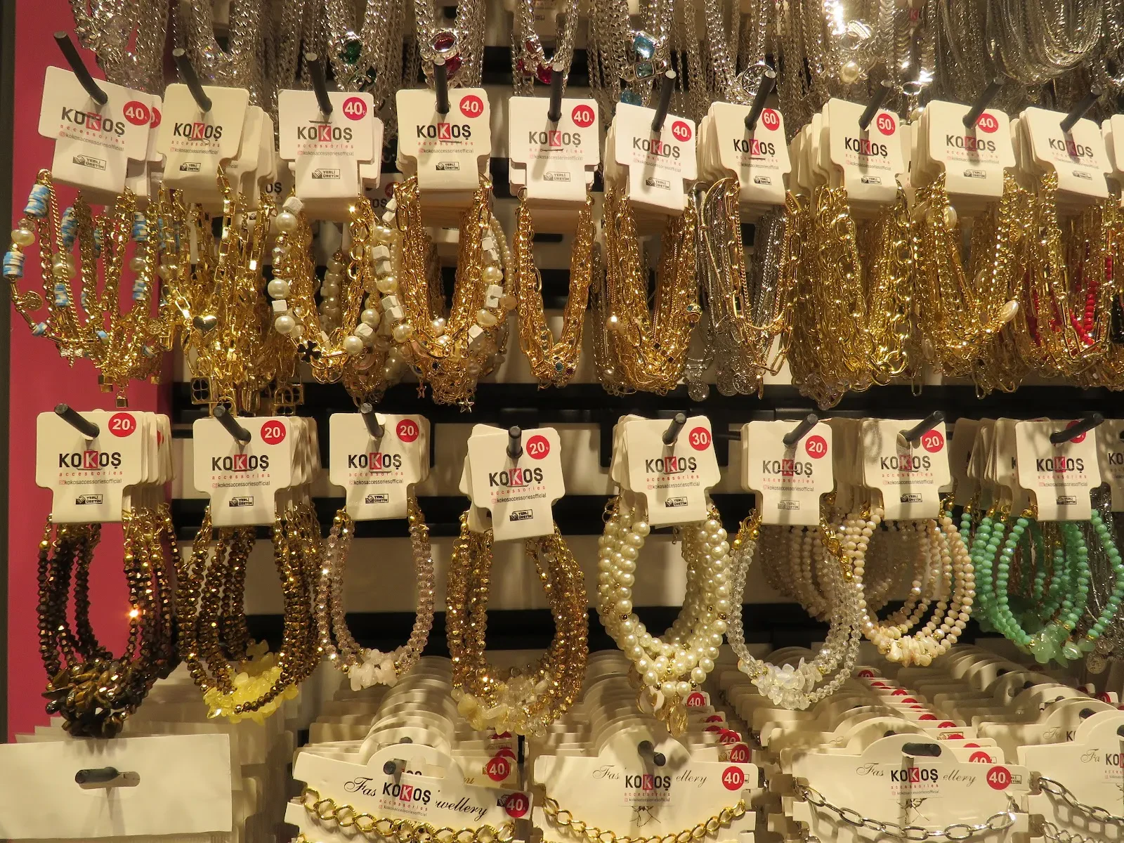 Kokoş Aksesuar fotoğraf 1