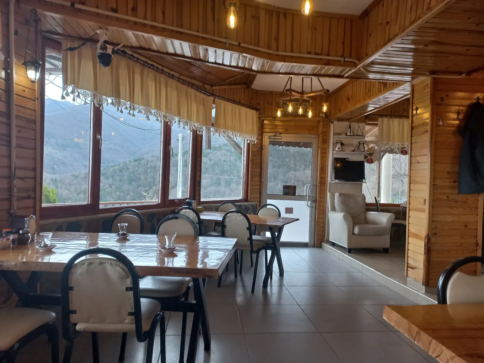 İFRAZİYE HUZUR fotoğraf 4