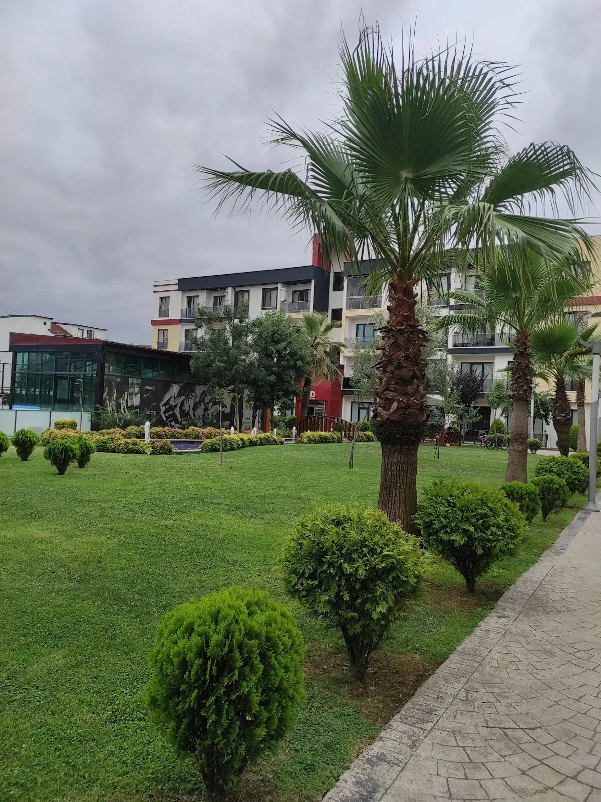 Karcity Elveri Satış Ofisi fotoğraf 1