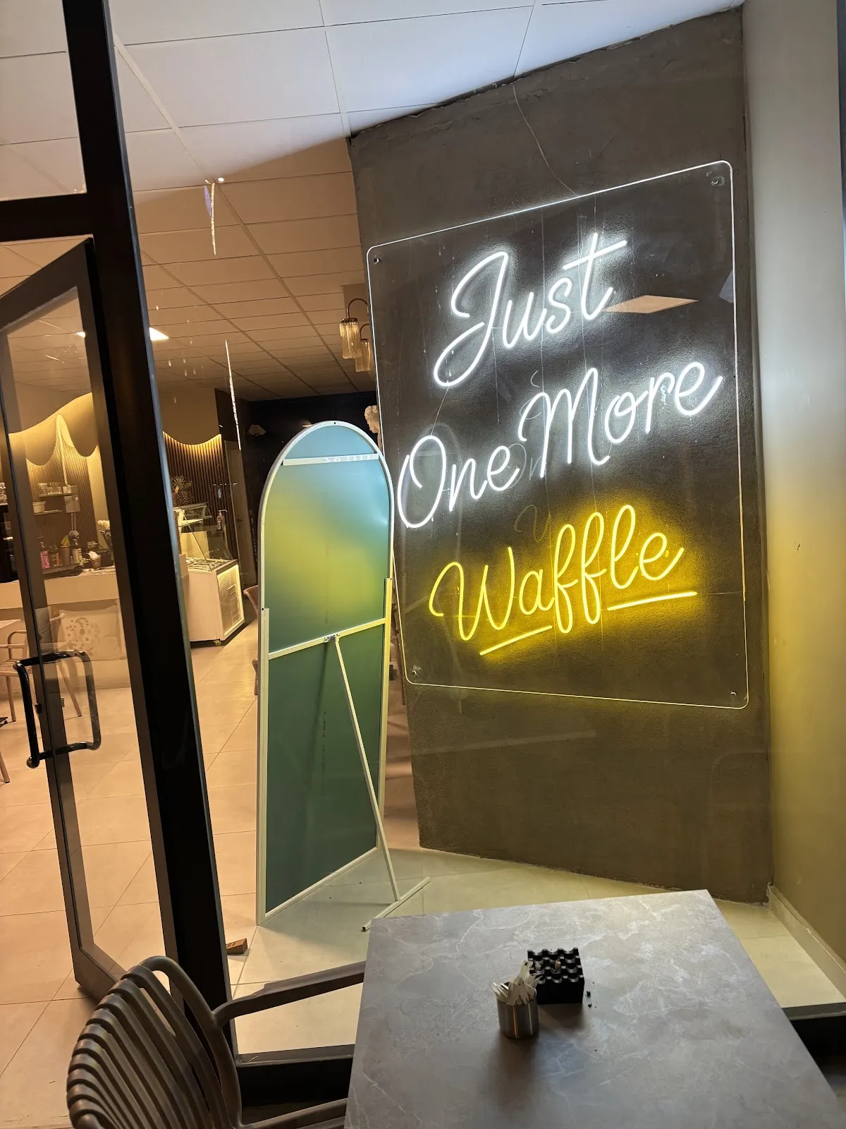BESA WAFFLE fotoğraf 2
