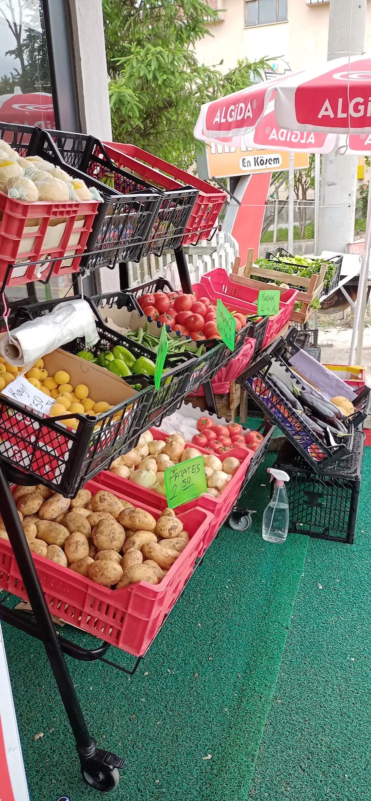 En Köşem Market fotoğraf 2