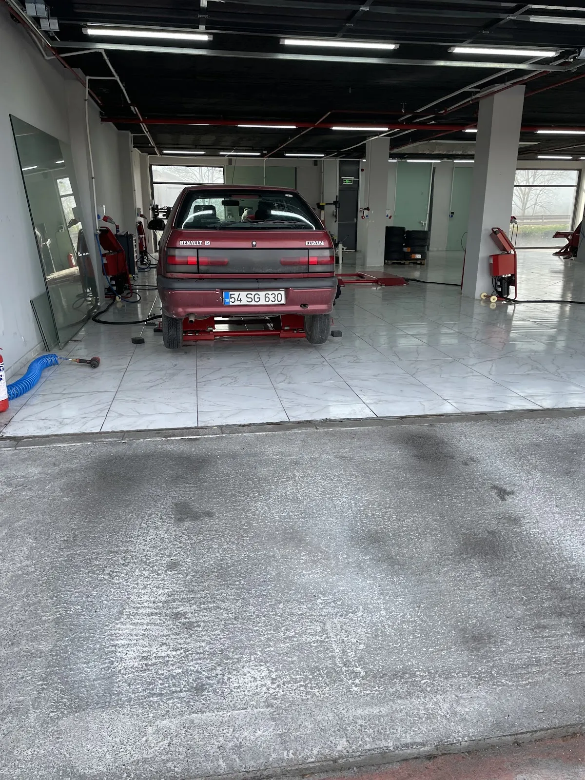 LastikPark - Ögel Kardeşler Otomotiv fotoğraf 1